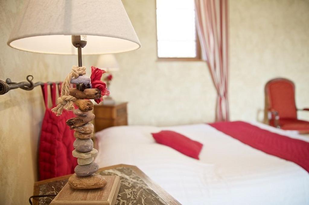 La Grange De Boulaines Bed & Breakfast Méru Room photo